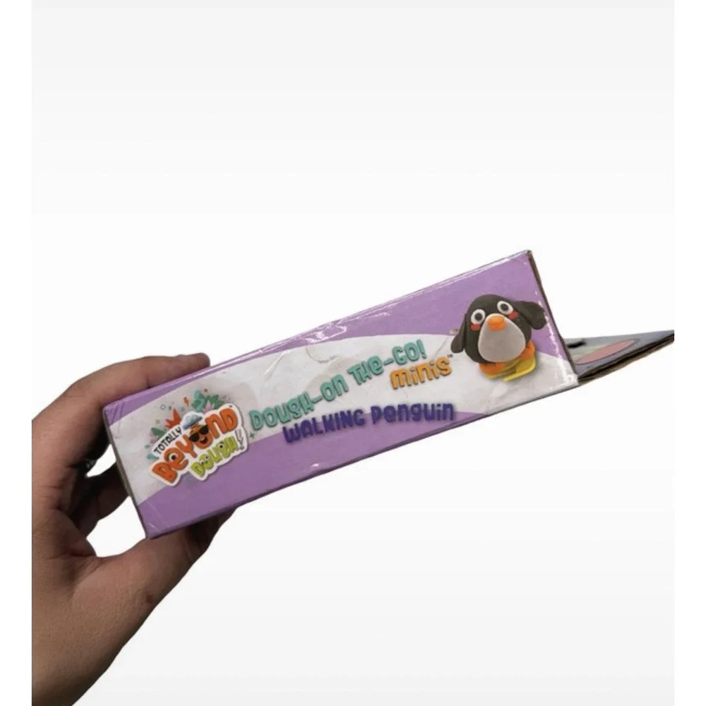 Totally Beyond Dough Walking Penguin Craft Kit New in Box